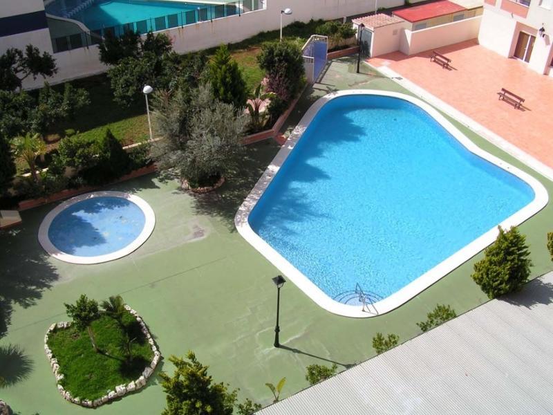 Apartamentos Bonaire 3000 오로페사델마르 외부 사진